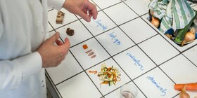 Hervé This u svom gastronomskom laboratoriju