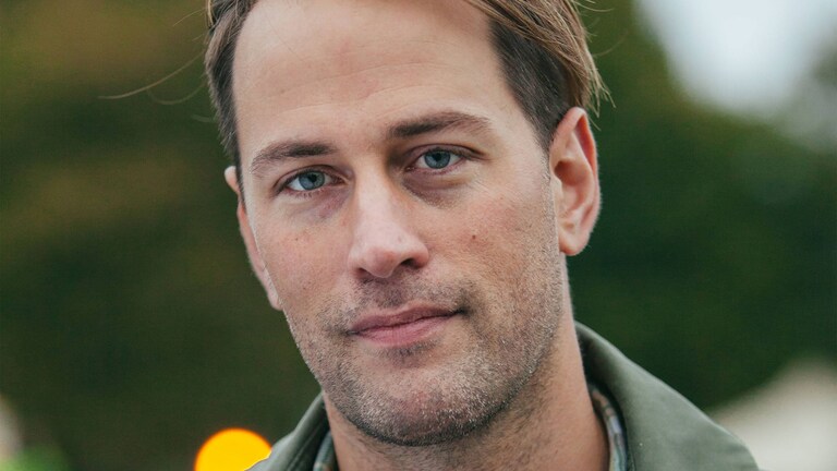 Tristram Stuart se smiješi u kameru